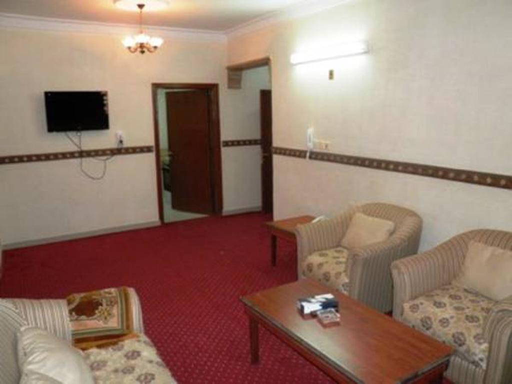 Al Farhan Hotel Suites - Al Salam Riadh Exterior foto